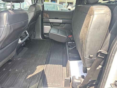 Used 2025 Ford F250 Lariat w/ Black Appearance Package AWD/4WD image 19
