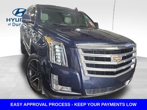 Used 2017 Cadillac Escalade Premium Luxury image 7