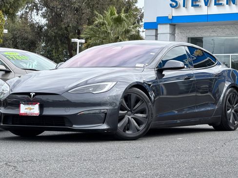 Used 2024 Tesla Model S image 9