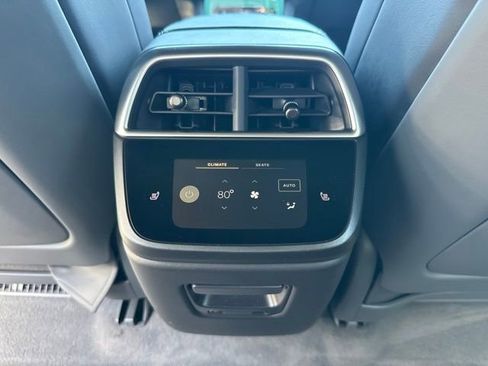 Used 2023 Lucid Air Pure AWD/4WD image 19