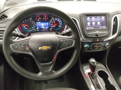 Used 2020 Chevrolet Equinox LT FWD image 22