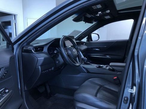 Used 2023 Toyota Venza Limited AWD/4WD image 11