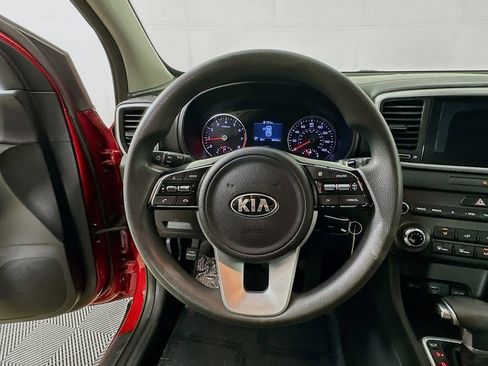 Used 2021 Kia Sportage LX FWD image 13
