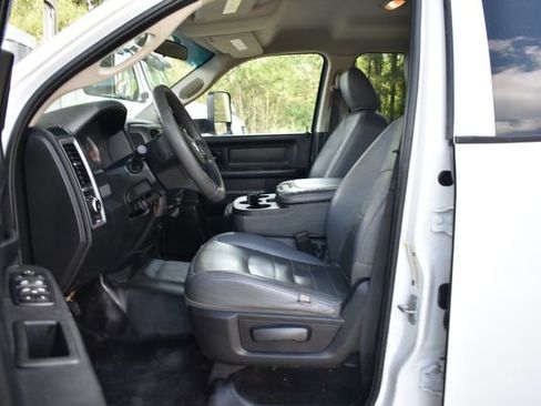 Used 2018 RAM 5500 Tradesman w/ Ambulance Prep Group image 10