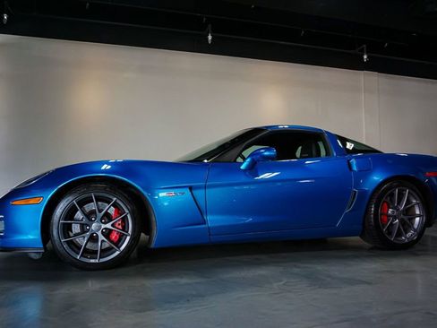Used 2010 Chevrolet Corvette Z06 w/ Preferred Equipment Group RWD image 43