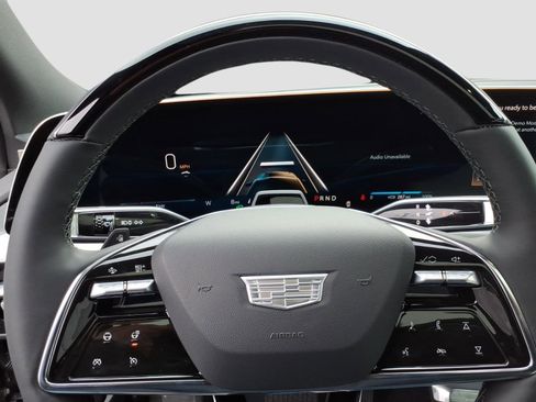 New 2026 Cadillac Lyriq Luxury image 15