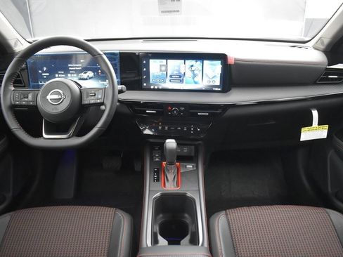 New 2026 Nissan Kicks SR w/ SR Premium Package image 9