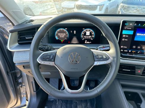 New 2025 Volkswagen Tiguan S image 39