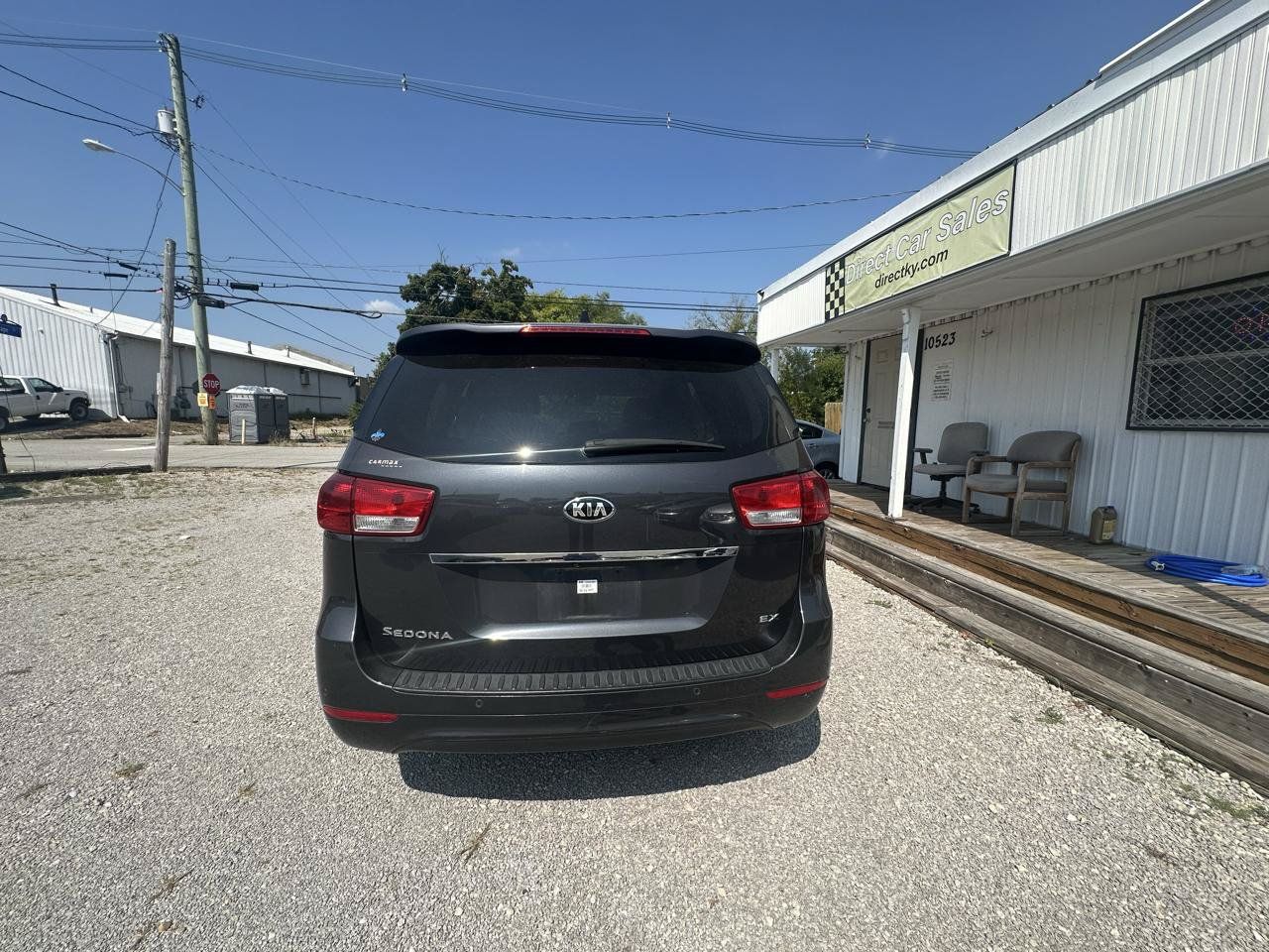 Used 2017 Kia Sedona EX FWD image 4