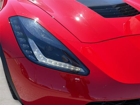 Used 2019 Chevrolet Corvette Grand Sport RWD image 35