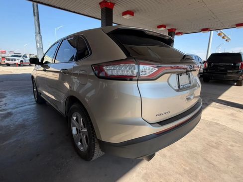 Used 2018 Ford Edge SE w/ Cargo Accessory Package FWD image 6