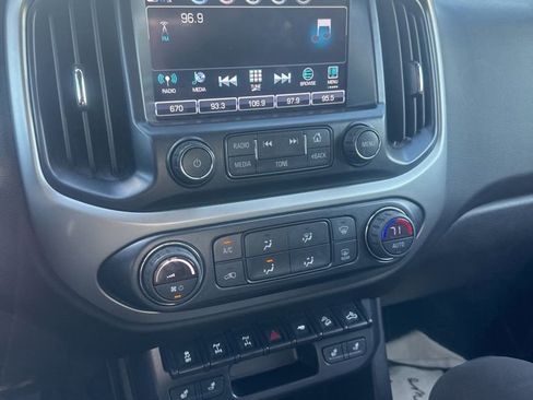 Used 2018 Chevrolet Colorado ZR2 AWD/4WD image 8