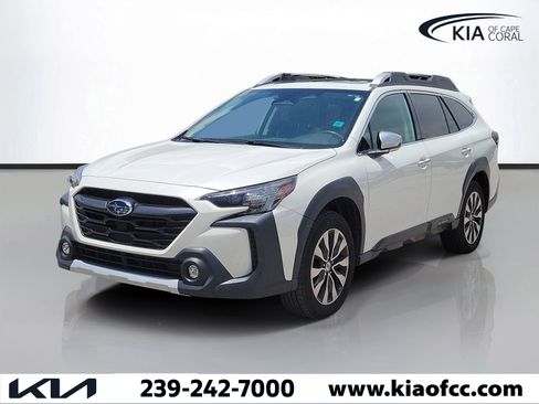 Used 2024 Subaru Outback Touring XT AWD/4WD image 3