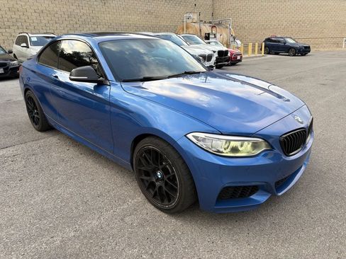 Used 2017 BMW M240i Coupe RWD image 4