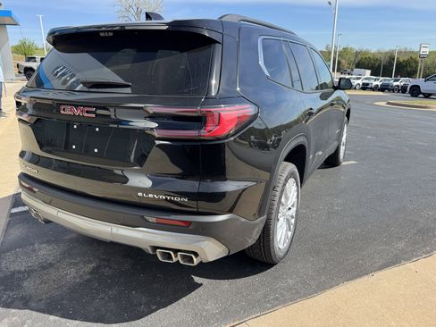 New 2026 GMC Acadia Elevation FWD image 4