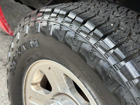 Used 2006 Ford F250 Lariat AWD/4WD image 12