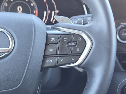 Used 2025 Lexus NX 250 FWD w/ Towing Package (2000 Lbs) image 29