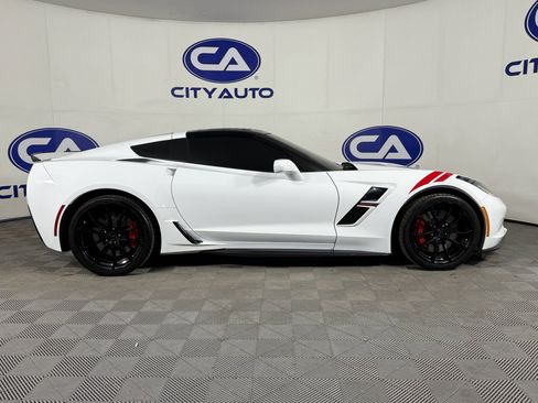 Used 2017 Chevrolet Corvette Grand Sport w/ Grand Sport Heritage Package image 3