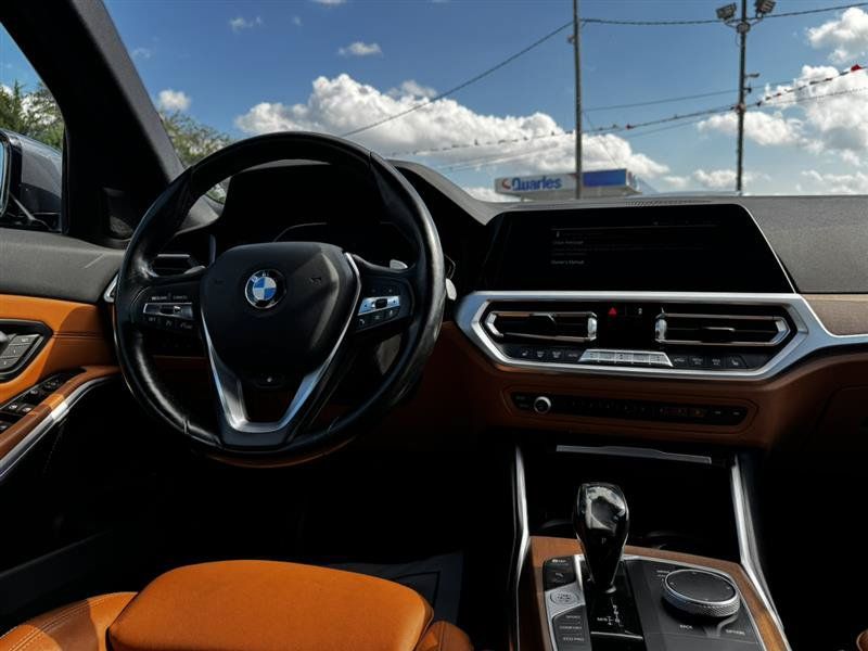 Used 2021 BMW 330i xDrive Sedan w/ Convenience Package AWD/4WD image 13