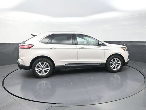 Used 2019 Ford Edge SEL w/ Equipment Group 201A AWD/4WD image 11