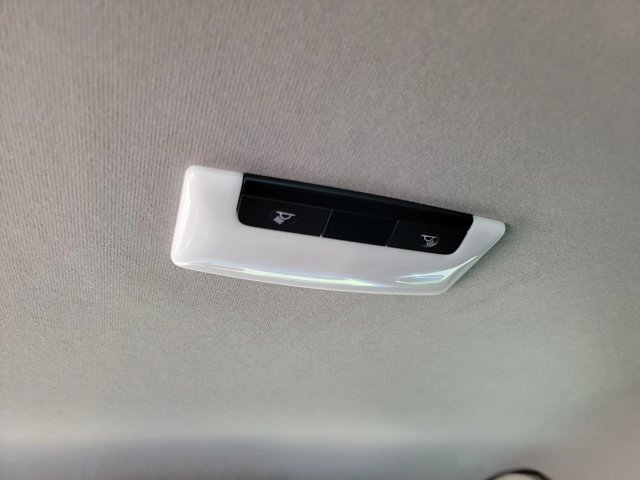 Used 2022 Nissan Sentra SV FWD image 21