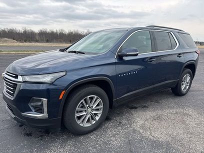 Used 2023 Chevrolet Traverse LT