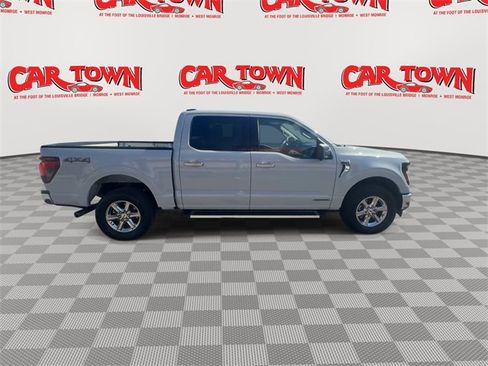 Used 2024 Ford F150 XLT w/ Mobile Office Package image 9