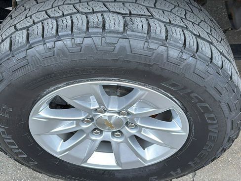 Certified 2023 Chevrolet Silverado 1500 LT w/ Protection Package AWD/4WD image 11