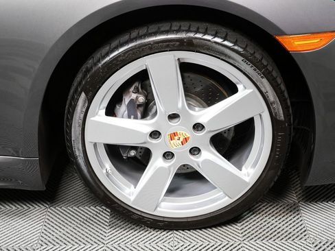 Certified 2022 Porsche 718 Cayman image 33