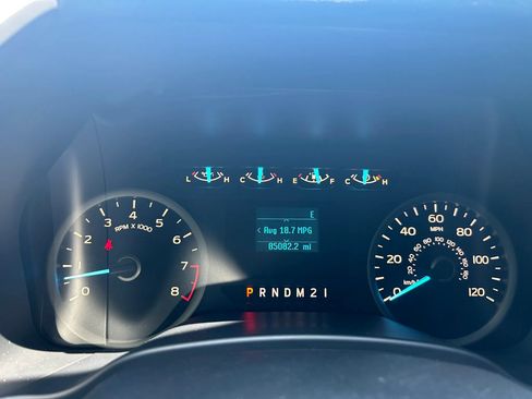 Used 2018 Ford F150 XLT AWD/4WD image 17