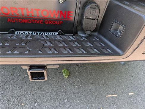 Used 2021 Nissan Titan S w/ S Utility Package AWD/4WD image 19