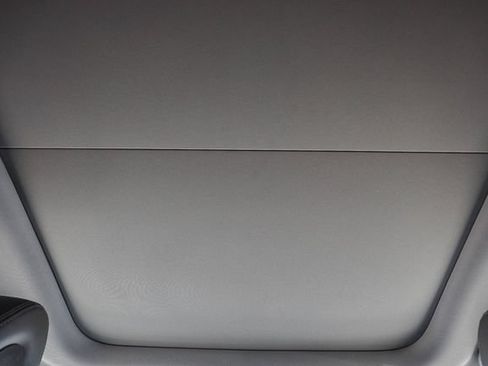 Used 2018 Hyundai Santa Fe Limited AWD/4WD image 19