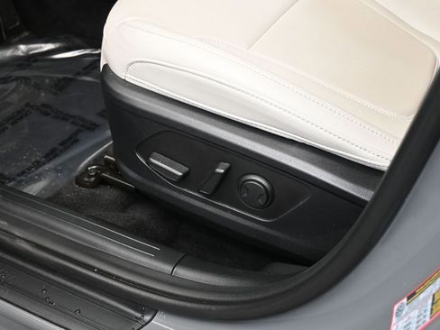 Used 2024 Hyundai Tucson SEL w/ Convenience Package image 12