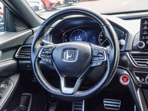 Used 2022 Honda Accord Sport image 14