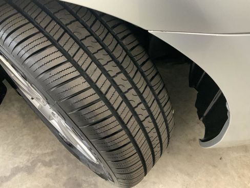 Used 2007 Toyota Camry XLE FWD image 42