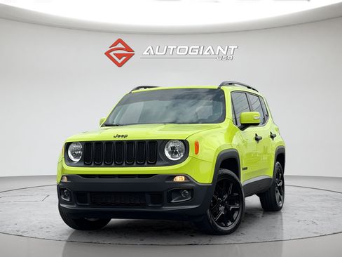 Used 2018 Jeep Renegade Altitude AWD/4WD image 1