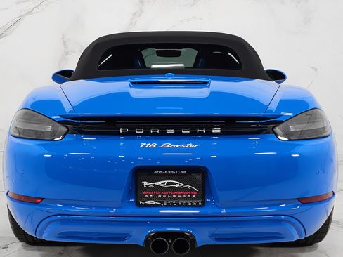 Used 2024 Porsche 718 Boxster RWD image 23
