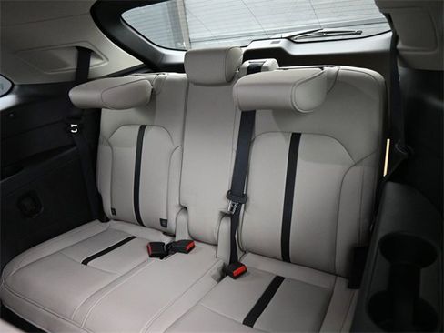 Certified 2025 MAZDA CX-90 Plug-In Hybrid w/ Preferred image 23