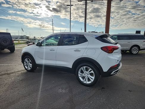 Used 2020 Buick Encore GX Preferred w/ Cold Weather Comfort Package FWD image 7