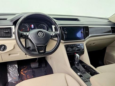 Used 2018 Volkswagen Atlas SEL FWD image 13
