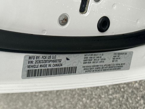 Used 2023 Dodge Challenger R/T w/ Plus Package image 31