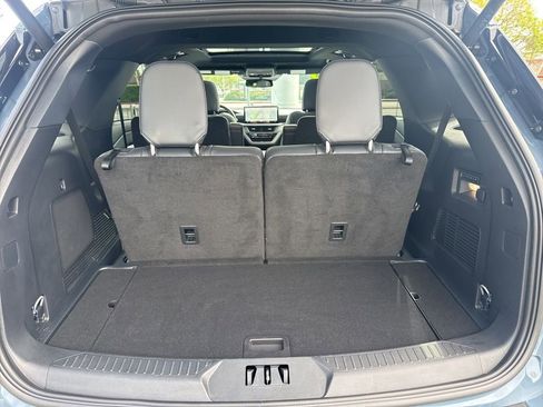 Used 2025 Ford Explorer ST w/ Sun And Sound Package image 5