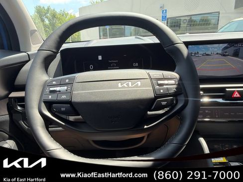 New 2026 Kia Sportage SX AWD/4WD image 34