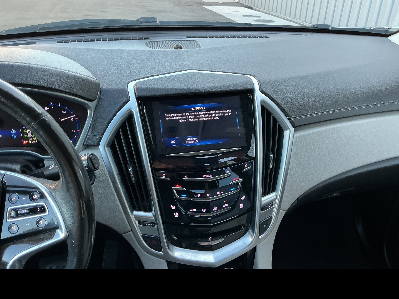 Used 2015 Cadillac SRX Premium AWD/4WD image 18