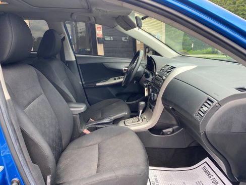 Used 2010 Toyota Corolla S w/ S EVP Pkg #3 FWD image 28