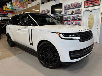 Used 2025 Land Rover Range Rover Long Wheelbase SE