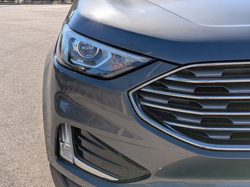 Used 2021 Ford Edge SEL w/ Convenience Package image 10