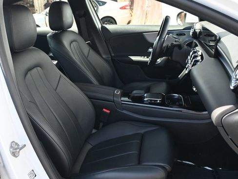Used 2021 Mercedes-Benz A 220 image 17