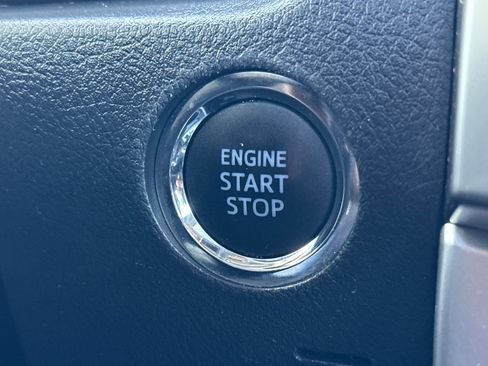 Used 2023 Toyota 4Runner Limited AWD/4WD image 24