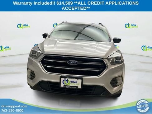 Used 2019 Ford Escape SE image 2